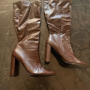 Chic Croc-Embossed Brown Heeled Boots